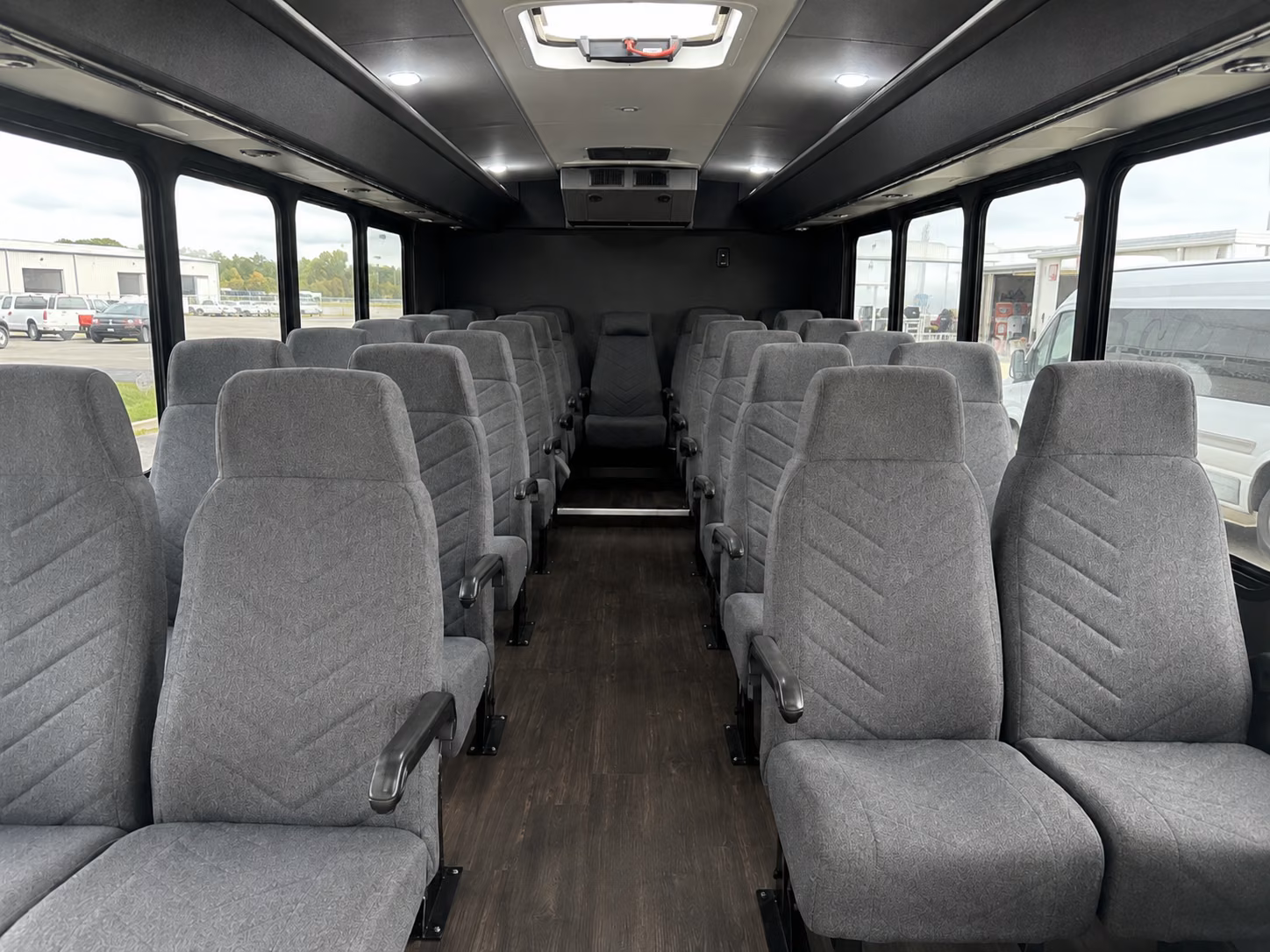 charter buses to ut longhorns football basketball and baseball games
