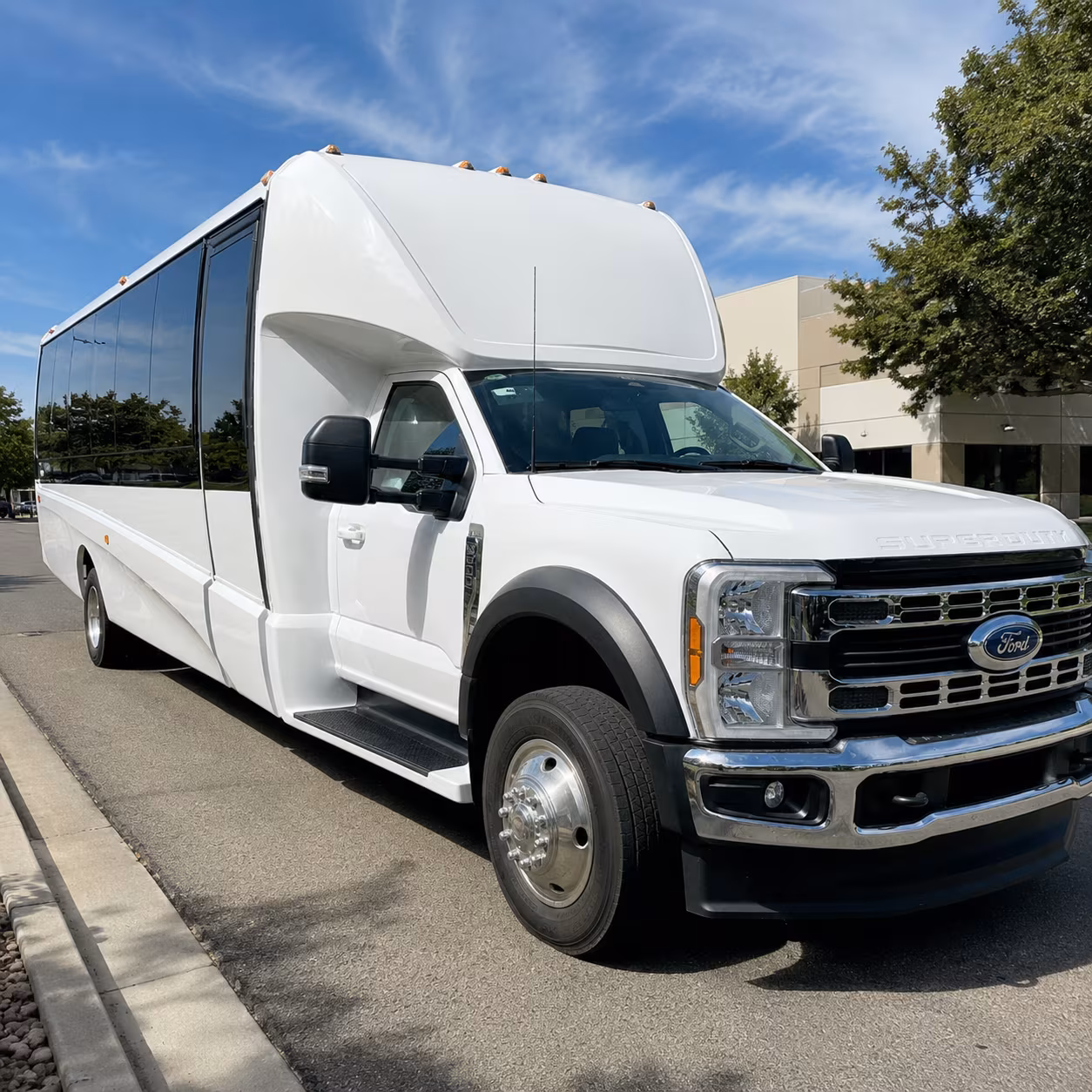 corporate airport transfer buses between cedar park and austin bergstrom