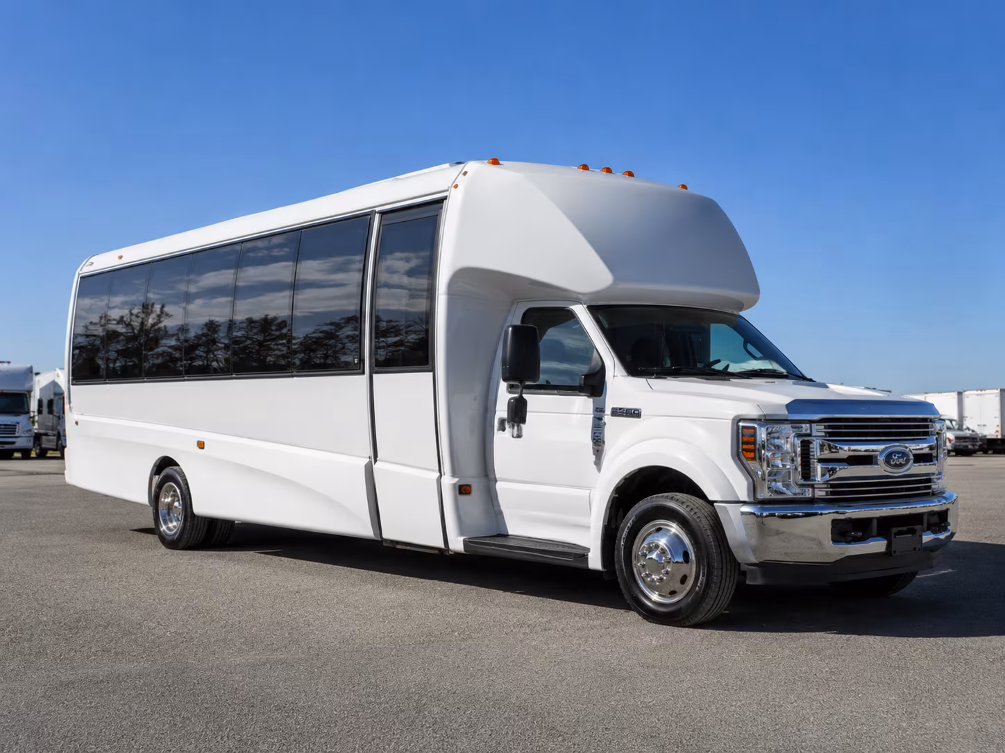 wedding shuttle buses in cedar park and the texas hill country